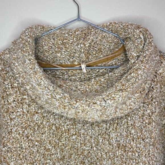 Free People Tan Cowl-Neck Knit Boxy Oversized BFF Sweater Size Small - Picture 3 of 7